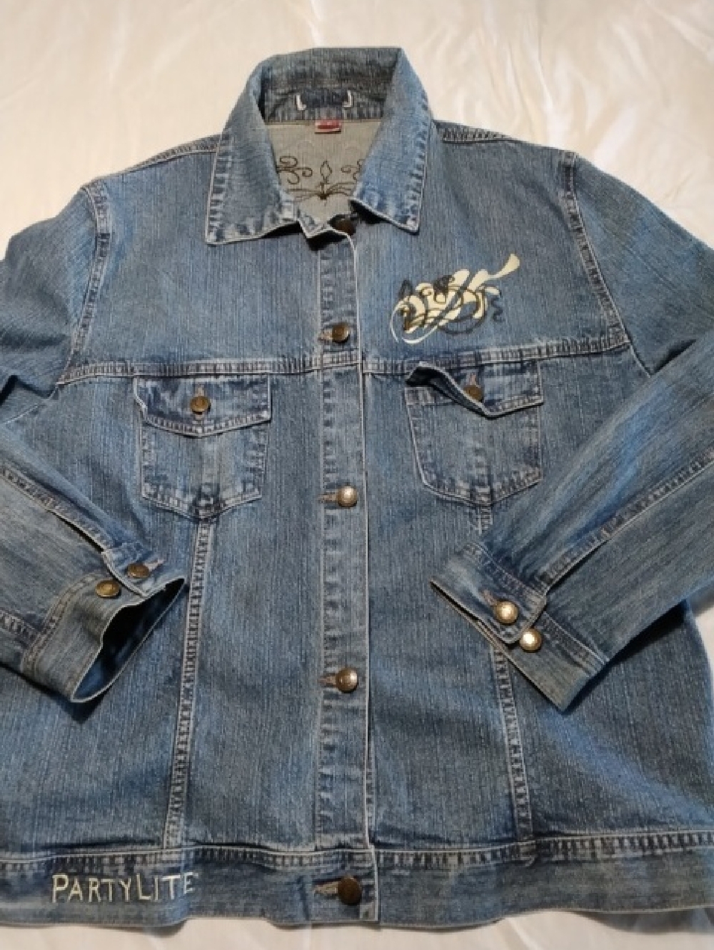 VTG PartyLite Women's Embroidered Blue Denim Trucker Jacket , XL , $35